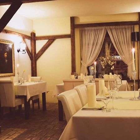Barock Restaurant & Pension Topolcany Ngoại thất bức ảnh
