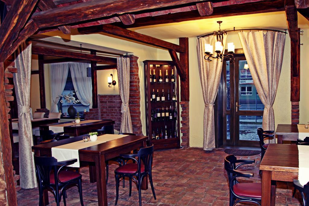 Barock Restaurant & Pension Topolcany Ngoại thất bức ảnh