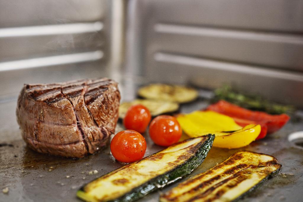 Barock Restaurant & Pension Topolcany Ngoại thất bức ảnh