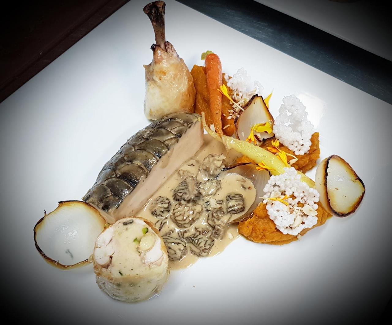 Barock Restaurant & Pension Topolcany Ngoại thất bức ảnh